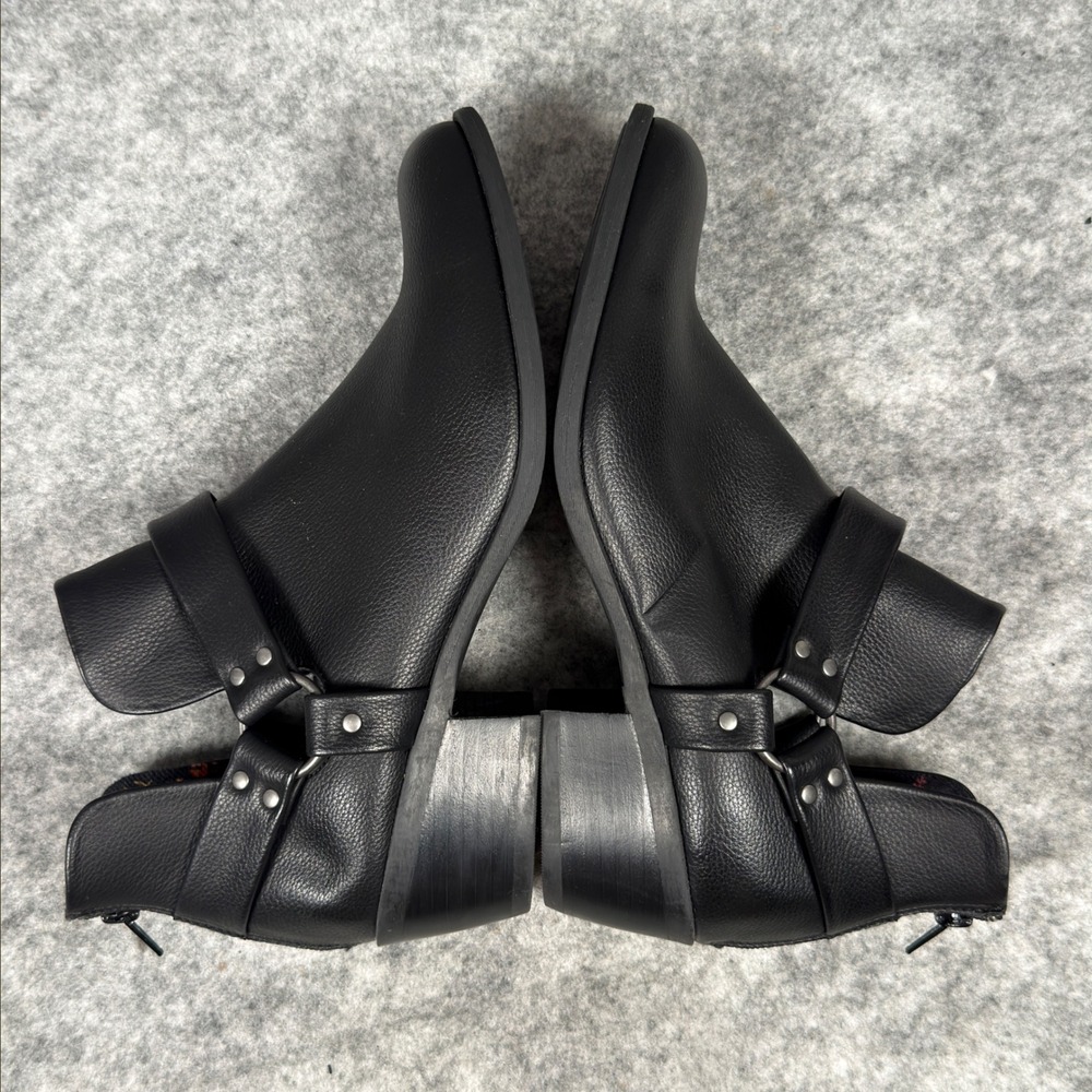 B.oc. Boots Born Concept Womens Black Harness Strap Ankle Booties Back Zip 11M - Picture 3 of 9